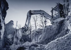 Eine Baustelle mit einem Bagger.